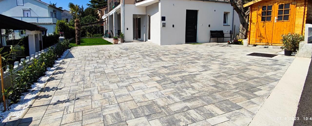 Apartment Denis Krk Town Dış mekan fotoğraf